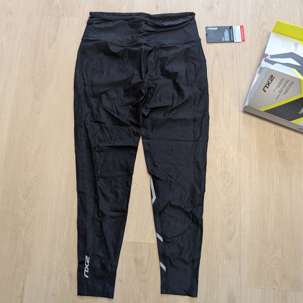 2Xu REFLECTIVE BNIB TIGHTS - Picture 6 of 6